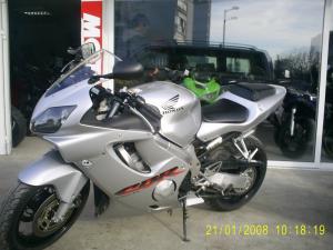 VAND HONDA CBR 600 F4 DIN 2001JUM