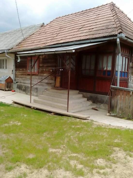 Casă din lemn