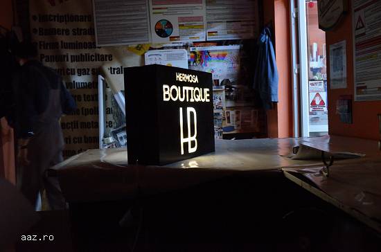 Casete luminoase promovare afacere