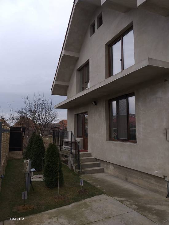 Casă de vânzare osorhei