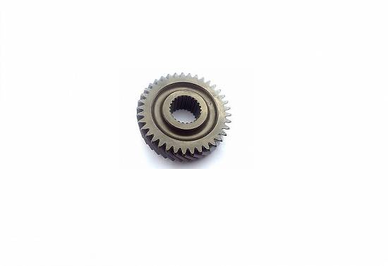 Arbore antrenat,   pinion treapta 3,  4,  5,  R marsarier - cutie viteze VW Caddy 2.0 SDI 2006 5 tre