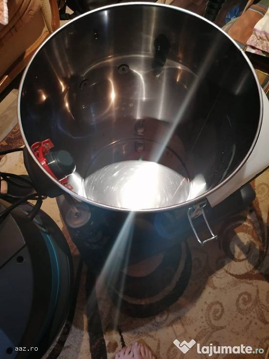 Aspirator Fantom Professional 800cm2 robust cu garanție