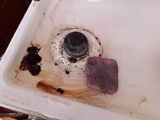 Lavete de curăţare îmbibate  cu săpun-detergent