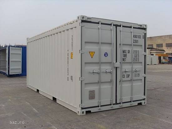 Material: container maritim