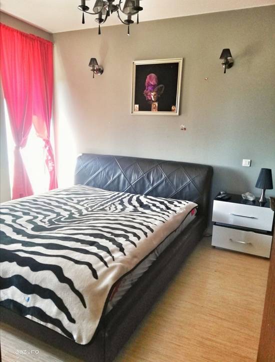 Proprietar vand apartament 3 camere in imobil nou zona New Times Square  (Timpuri Noi)