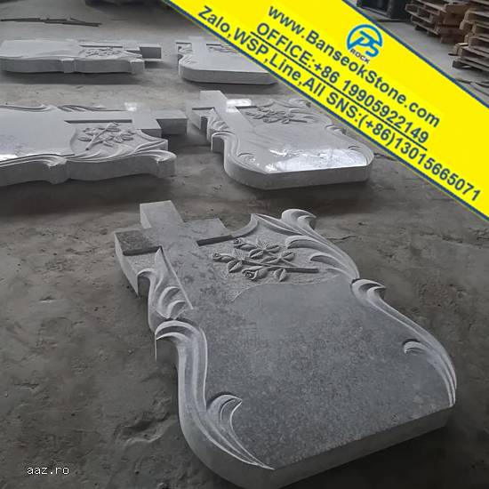 monumente funerare din granit PS020