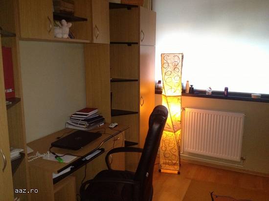 Apartament 4 camere,    Apusului,   Militari