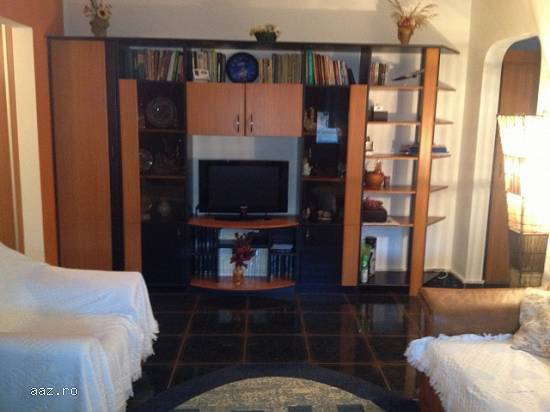 Apartament 4 camere,    Apusului,   Militari