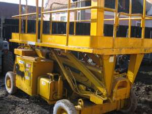 PLATFORMA MOBILA AUTOPROPULSATA AICHII