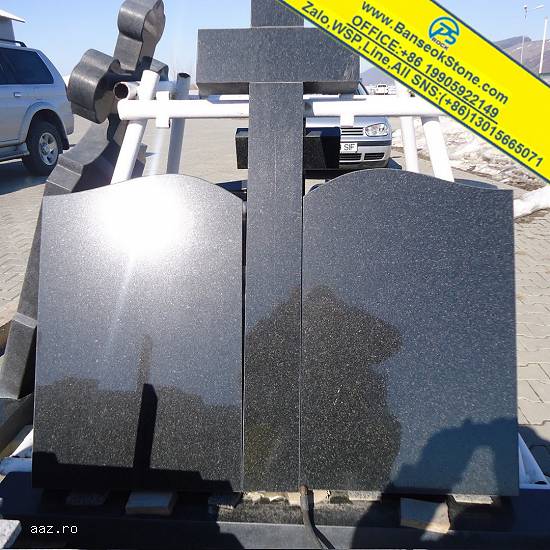 Monumente Funerared din granit si marmura si granite,   cruci din granit