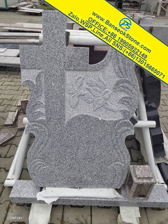 monumente funerare din granit monumente funerare din granit PS002