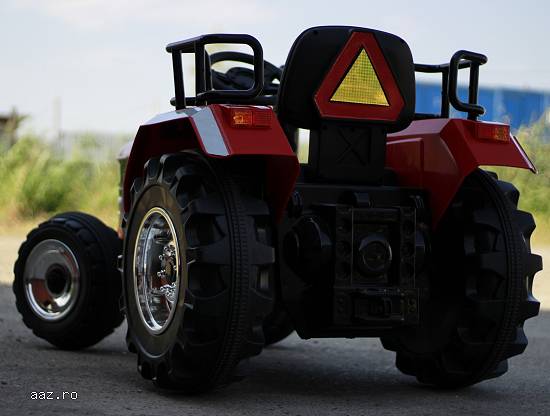Tractor electric cu TELECOMANDA pentru copii Kinderauto HL2788 #RED