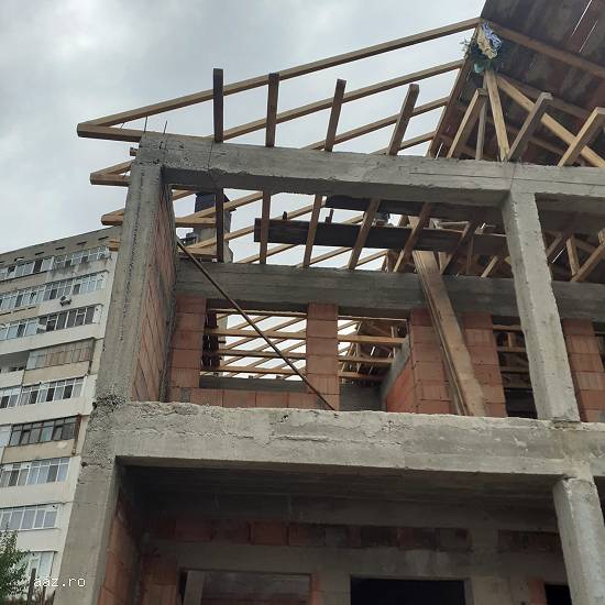Ececutam acoperisuri si Foisoare din lemn