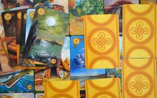 Carti tarot Celtic lenormand+cartea in limba romana+cadou set rune