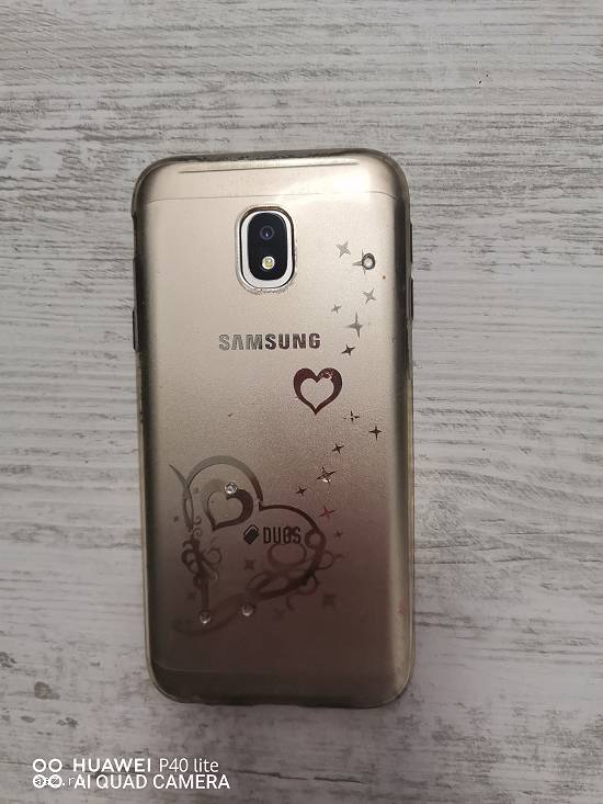 Samsung j3 2017 2 bucăți folosite