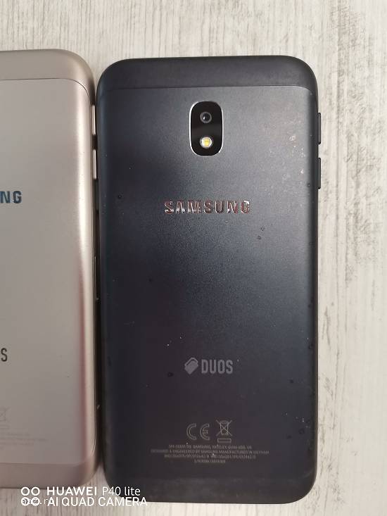 Samsung j3 2017 2 bucăți folosite