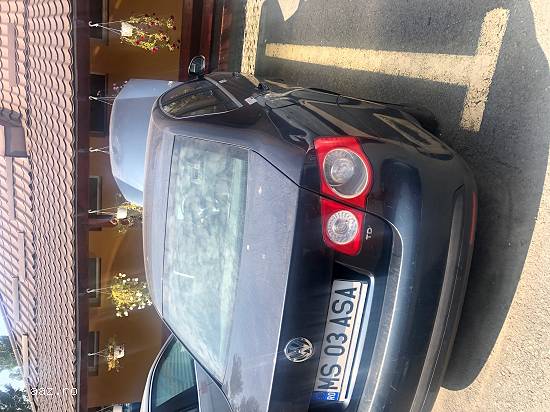 Autoturism VW JETTA (albastru).