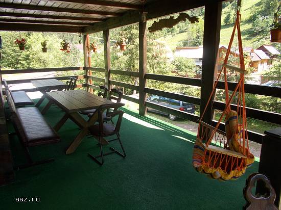 Vand Pensiune(Casa de vacanta)in Apuseni.Jacuzzi+ sauna+1500m2 teren
