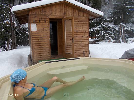 Vand Pensiune(Casa de vacanta)in Apuseni.Jacuzzi+ sauna+1500m2 teren