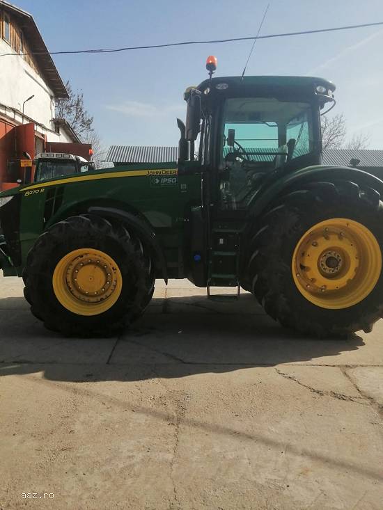 Vand tractor John Deer 8270R,   an fabricatie 2020.
