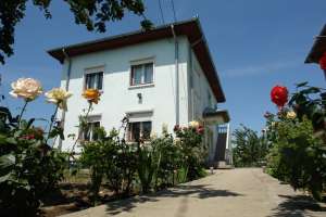 Vand casa si teren
