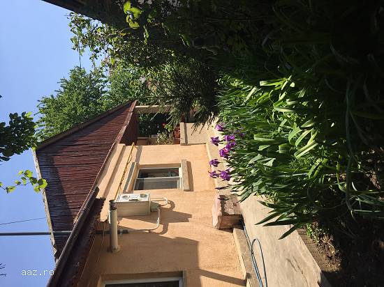 Vand casa la curte in Oras Pantelimon judetul Ilfov