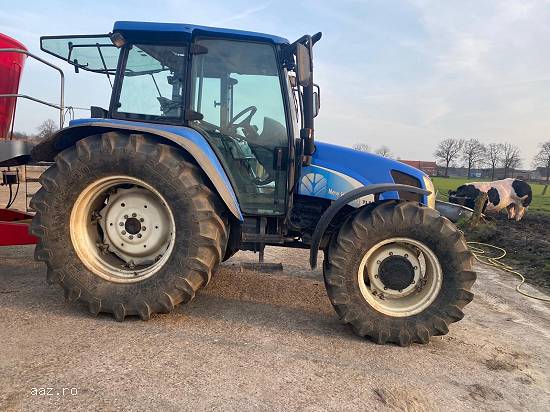 New Holland TL90A