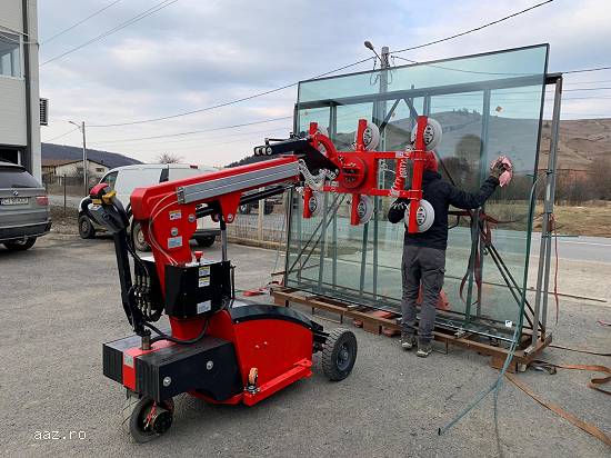 Vanzare sau inchiriere robot sticla