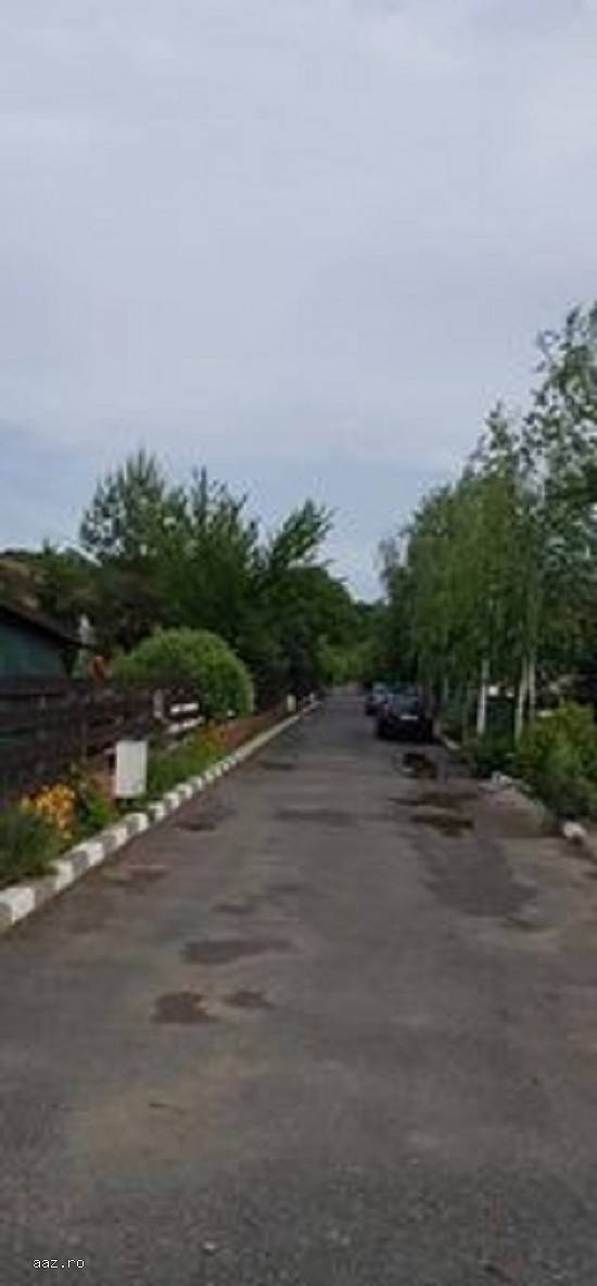 Teren Intravilan constructii izvorani,   25 euro/mp