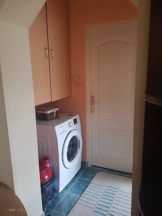 Vand apartament 2 camere finisat,   mobilat