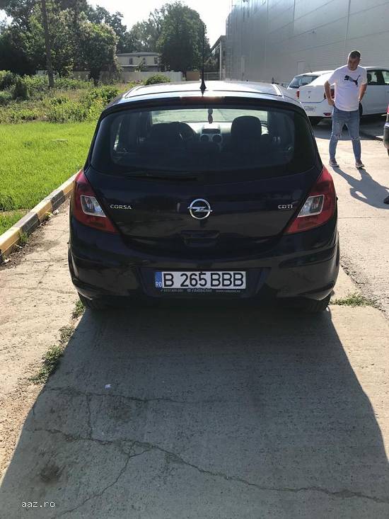 _ Autoturism Opel Corsa