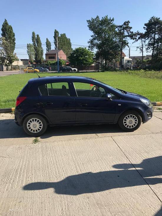 _ Autoturism Opel Corsa