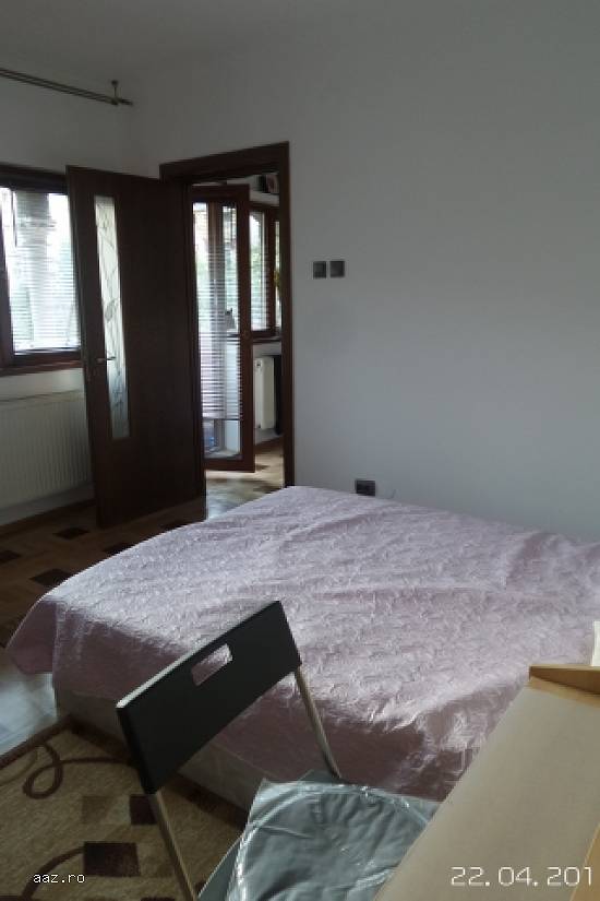 Ap.Bucuresti,  B-dul Unirii,  50mp,  375euro