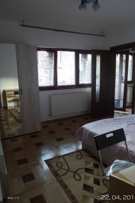 Ap.Bucuresti,  B-dul Unirii,  50mp,  375euro