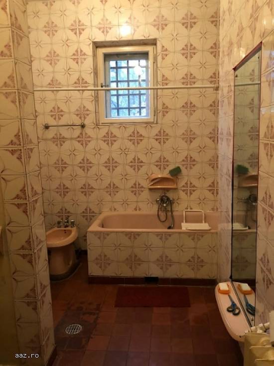 Ap 4 camere Sf. Gheorghe,   covasna,   100000 euro