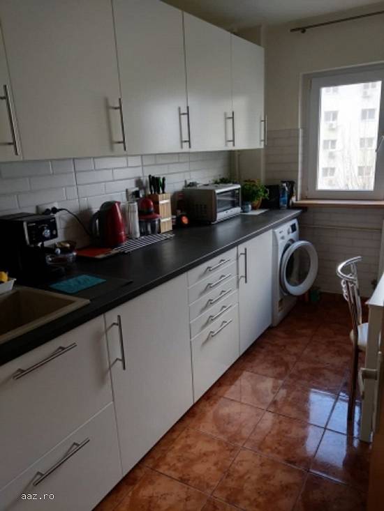 Ap 4 cam,   80mp,   Bucuresti,   Colentina,   93000 euro