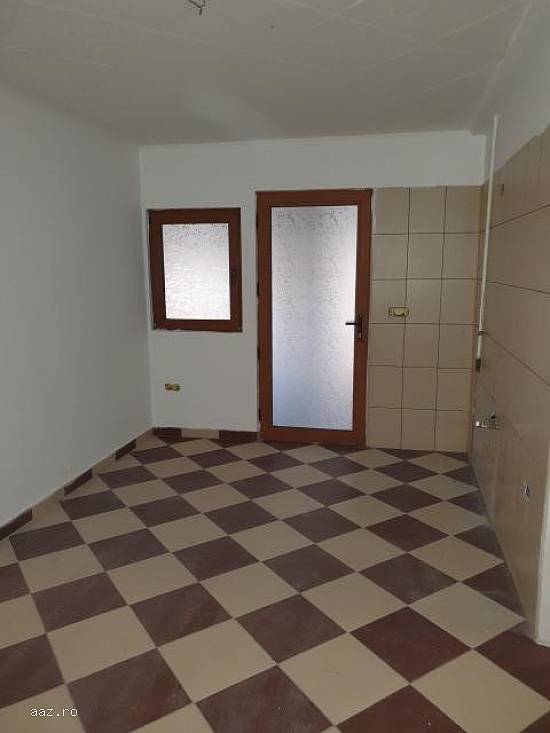 Casa de vanzare 200mp,   Romanesti,  PH,   105000 euro