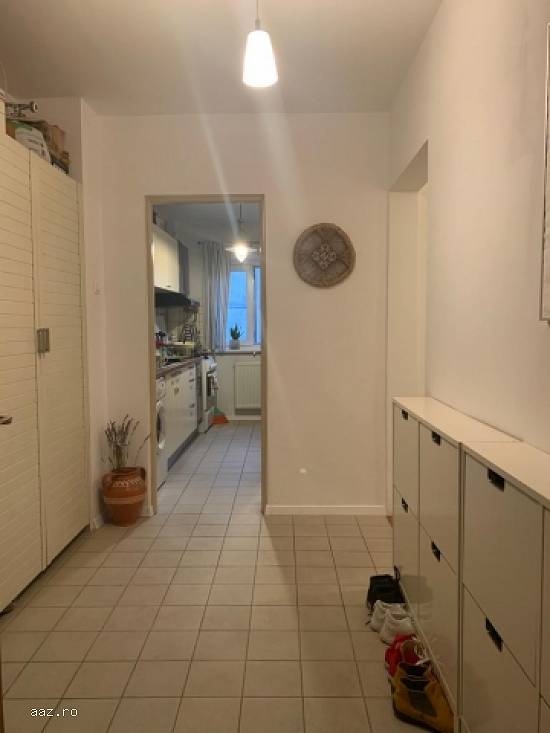 Ap 2 cam,   decomandat,   Tineretului,  Bucuresti,   95000 euro