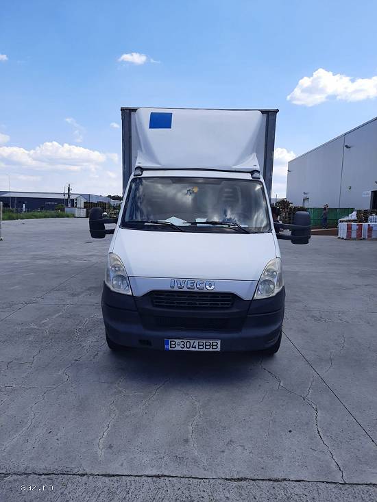 Autoutilitara Iveco Daily 70C15