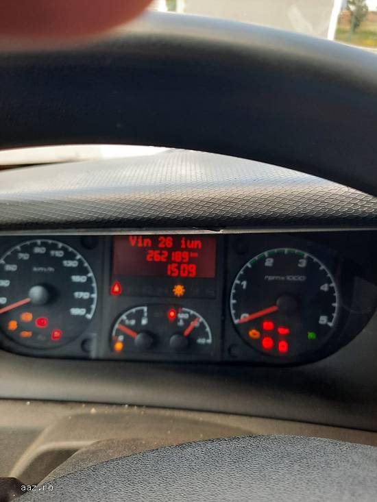 Autoutilitara Iveco Daily 70C15