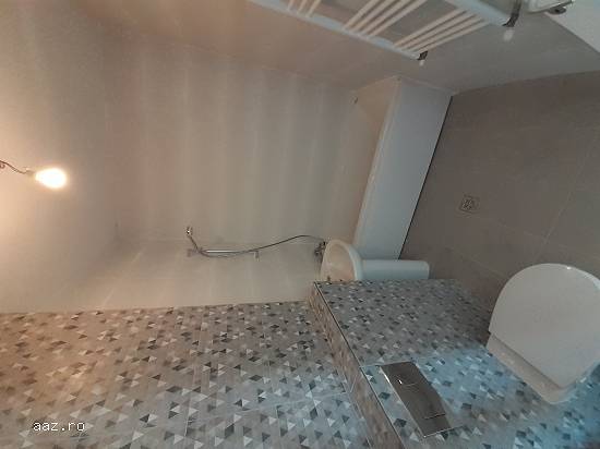 Vand apartament 2 camere