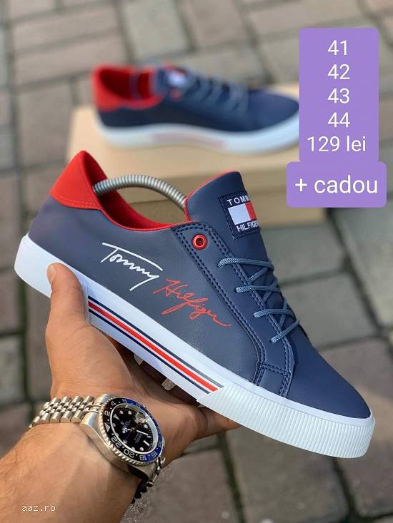 Tenisi