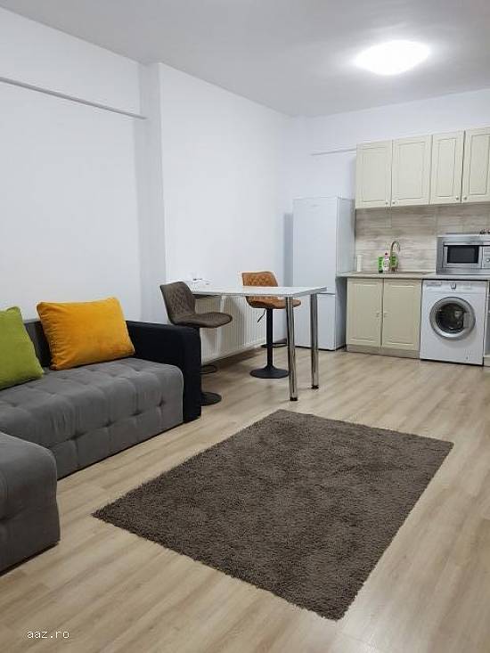 Ap 2 cam,   43mp,   Militari,   Bucuresti,   350 euro