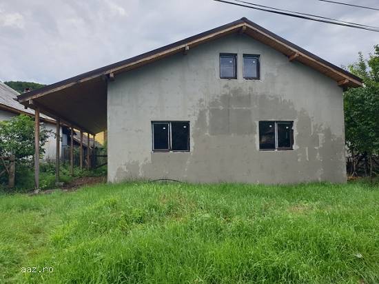 Casa 117mp,   Runcu,  Dambovita 32000 euro