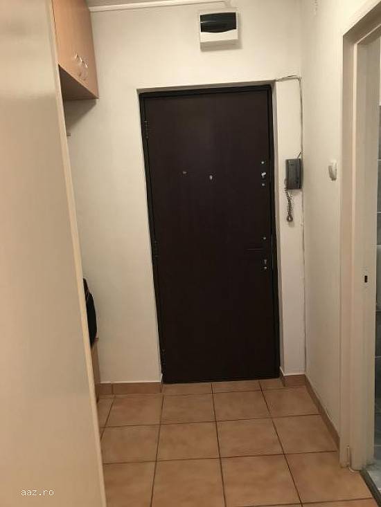 Garsoniera,    30 mp,    Drumul taberei,    Bucuresti,    200 euro