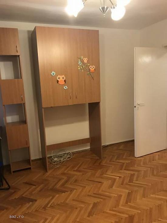Garsoniera,    30 mp,    Drumul taberei,    Bucuresti,    200 euro