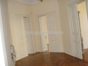 Rosetti,   zona cu vad,   inchiriere vila stil,   D+P+1