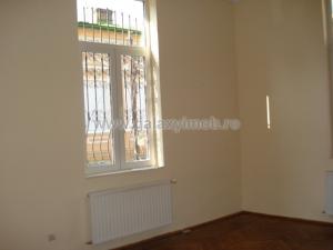 Rosetti,   zona cu vad,   inchiriere vila stil,   D+P+1