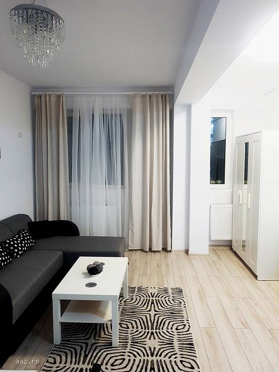 Inchiriez apartament cu 2 camere