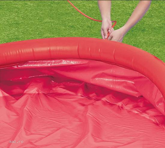 Piscină cu inel gonflabil în formă de Flamingo perfectă pentru copii